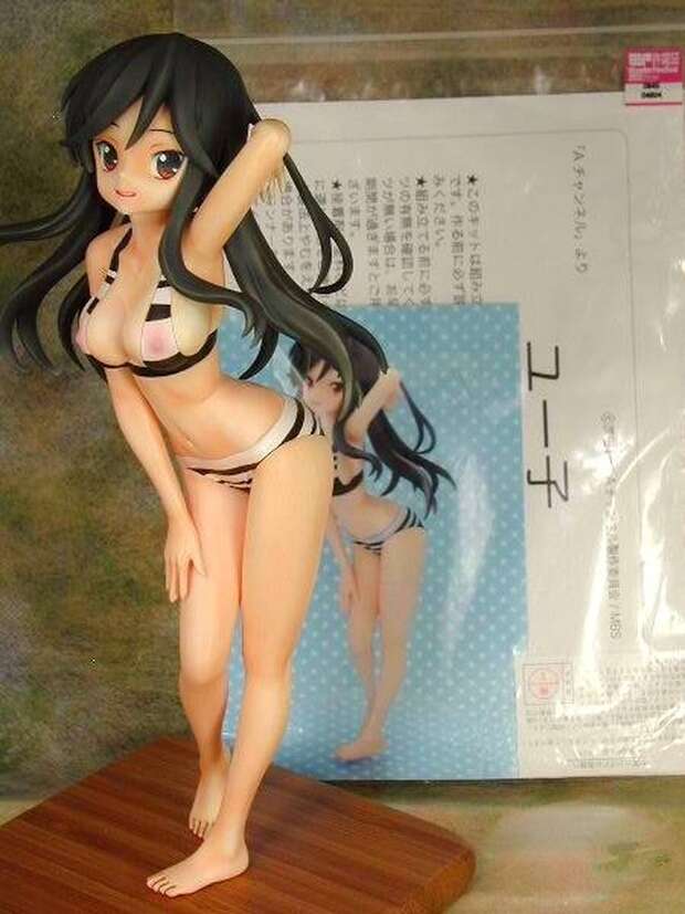 Yuuko Nishi Hentai Exposed: Swimsuit Seduction, Big Breasts & Group Rape Fantasies - pic 5